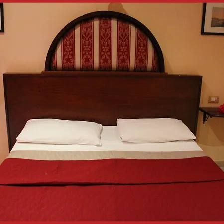 B&B La Storia Di Napoli-3